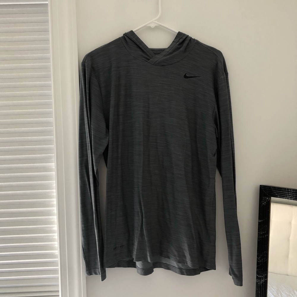 LIKE NEW Womens Gray Nike Lightweight Hoodie Size M